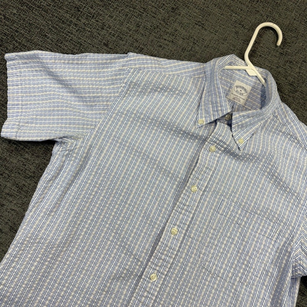 Brooks Brothers Button Down Shirt Mens M Blue White Slim Fit Short Sleeve 1179